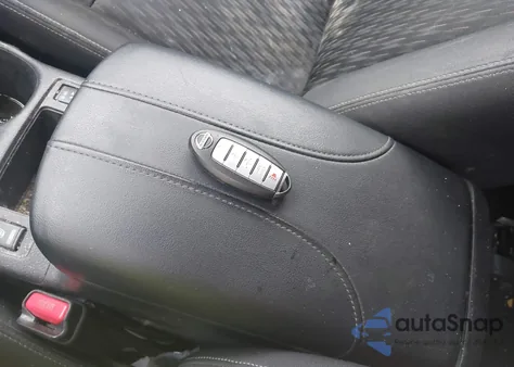 2020 Nissan Rogue Sv Intelligent Awd z USA, uszkodzony, nr VIN KNMAT2MV5LP505962